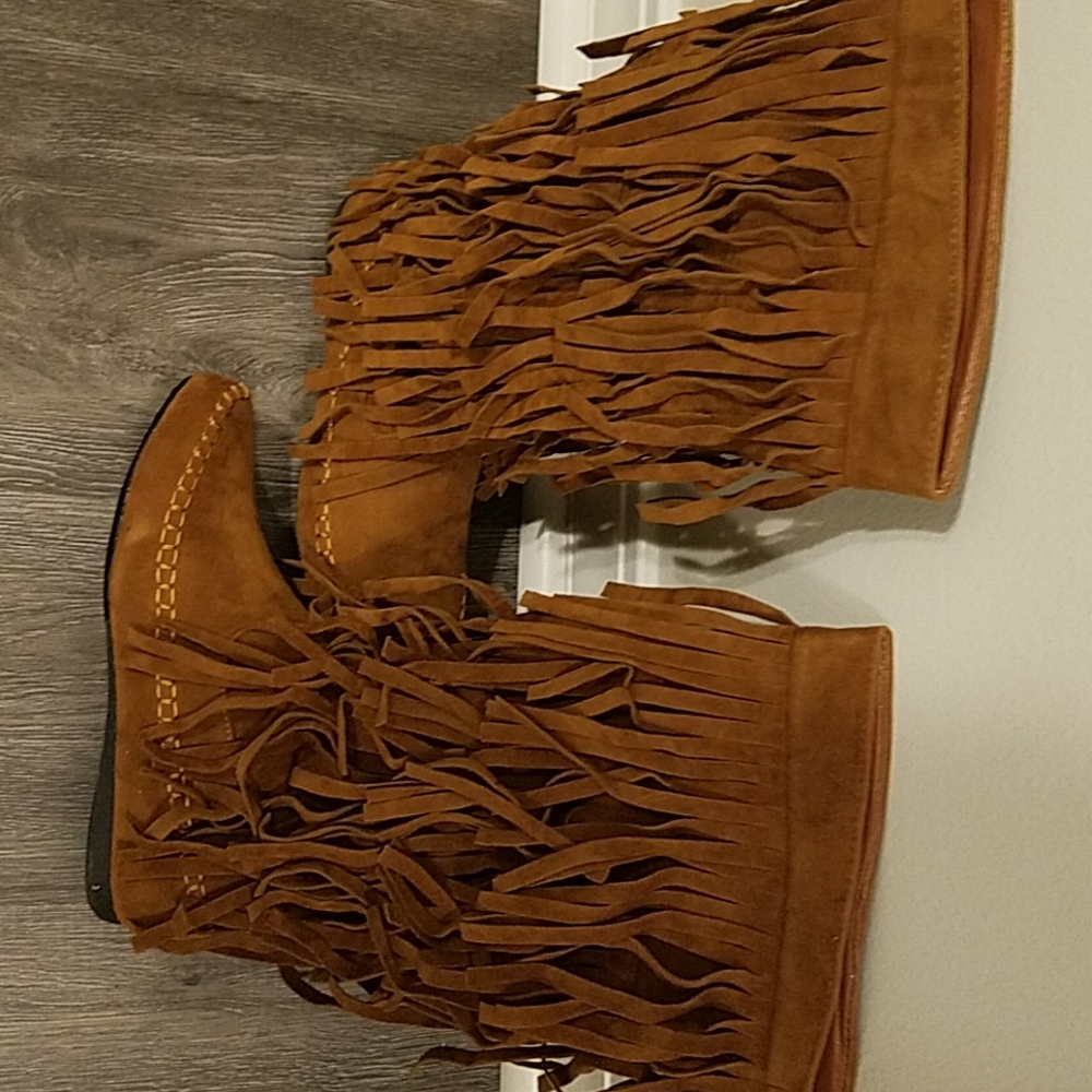 Mudd Fringe Boots - image 4